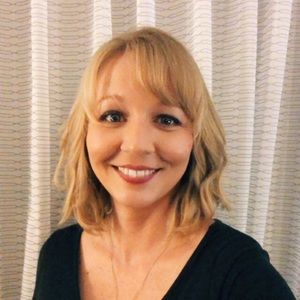 Meet your Posher, Christy